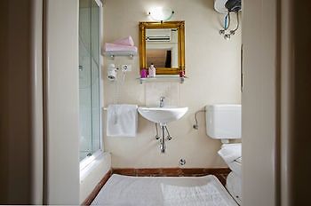 Residence Marco Polo Rovinj Buitenkant foto